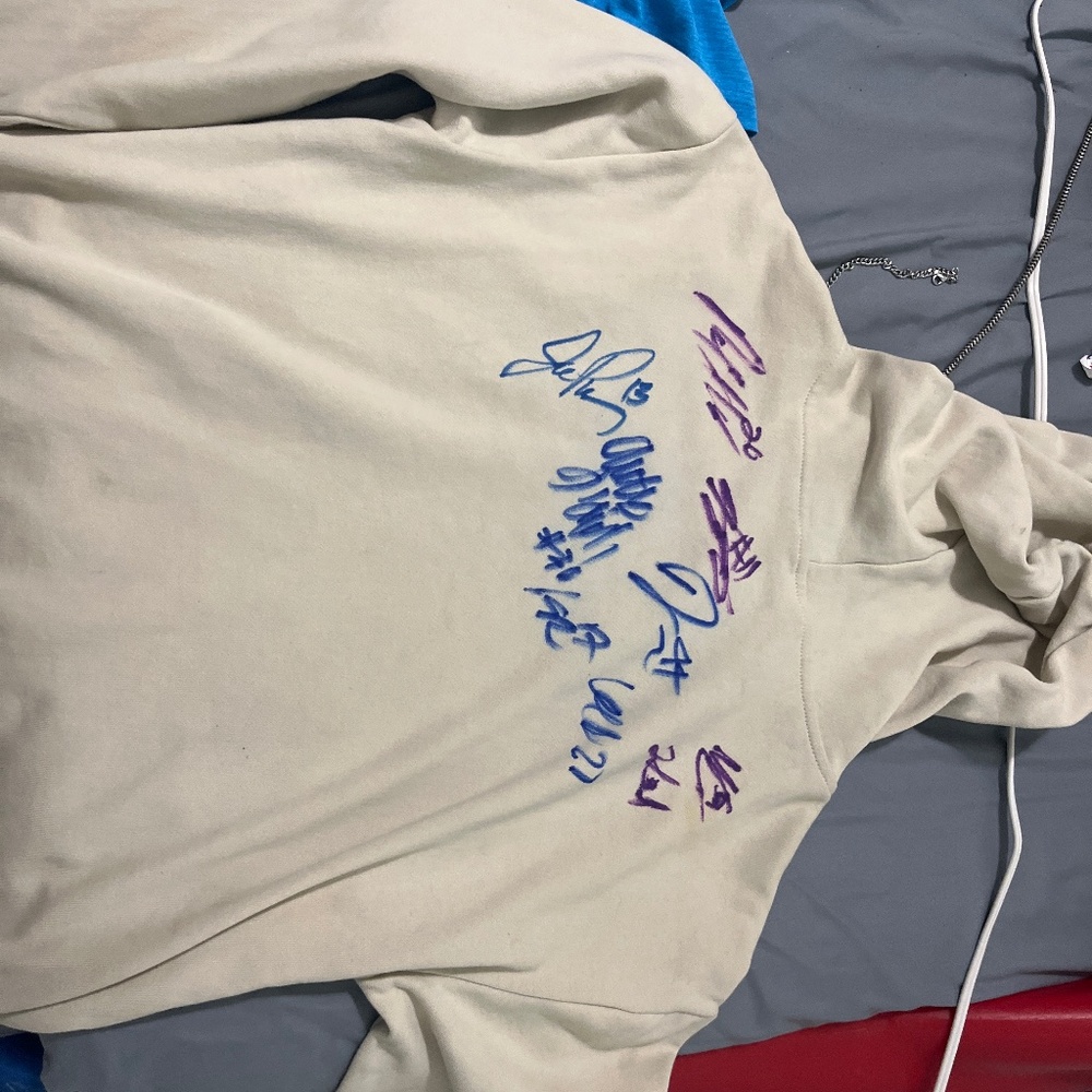Seawolfs hockey team signed hoodie